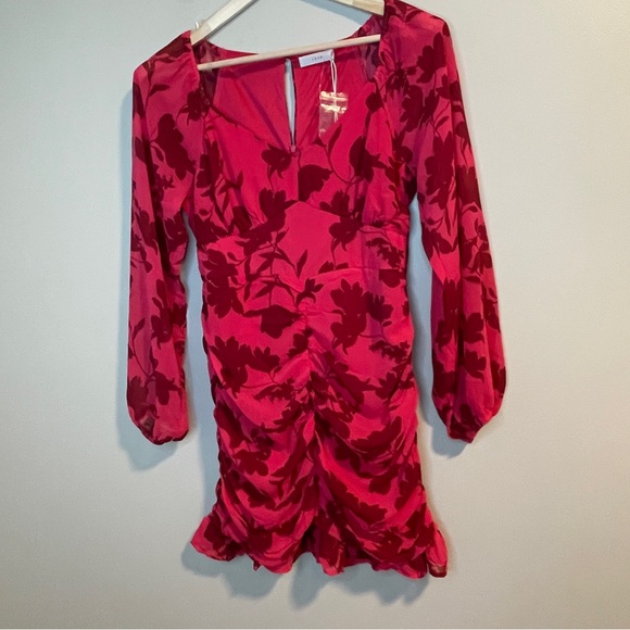 Lush Women’s Long Sleeve Chiffon Floral Mini Dress Raspberry Red Color Size M - Picture 1 of 7